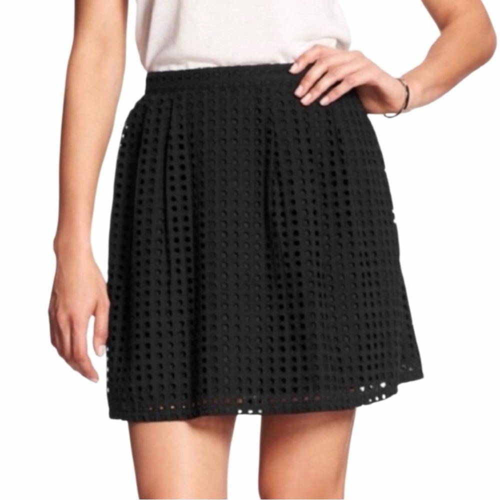 Banana Republic Skirt Womens 4 Black Eyelet A Line Fit Flare Lined